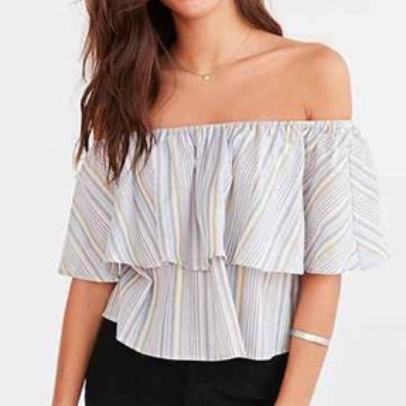 Urban Outfitters striped off the shoulder top - Picture 1 of 7